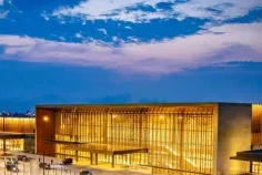Gabon&nbsp;: la Cité de la démocratie devient le Palais des congrès , rebaptisé Omar Bongo