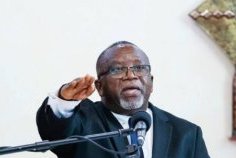 Diplomatie&nbsp;: Alfred Nguia Banda, un symbole d’inclusion