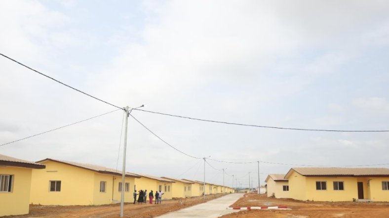 Libreville&nbsp;:  260 familles relogées à Bikélé Zong