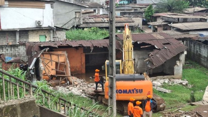 Déguerpissement au PK12 : entre choc, colère et promesses de modernisation