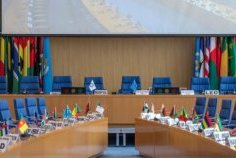 Systèmes  de santé fragilisés : le Gabon cherche des réponses à l’OMS 