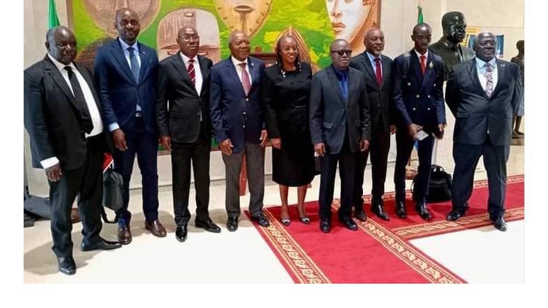 Gabon – Un an après&nbsp;: le souvenir des huit parlementaires qui avaient dit non à la nouvelle Constitution