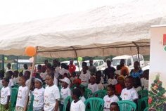 Ogooué-Ivindo/ Ovan&nbsp;: le couple présidentiel au chevet des enfants vulnérables pour Noël