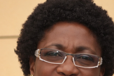 Hommage / LUMIÈRES VIVES SUR LA PROFESSEURE ELISABETH OYANE-MÉGNIER&nbsp;: La Parole d’une Étoile éternelle 