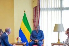 Brice Clotaire Oligui Nguema échange avec le DG d’Eramet sur la transformation locale du manganèse