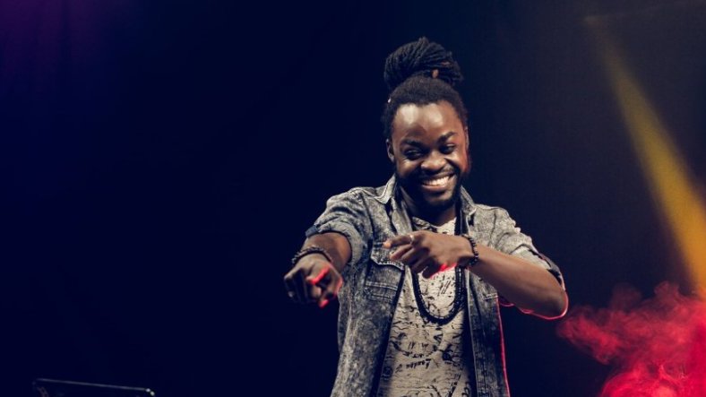 CAN 2025&nbsp;: DJ Undercover en tournée au Maroc