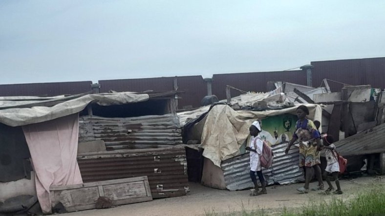 Gabon / Libreville&nbsp;: des centaines de familles toujours privées de relogement après les déguerpissements