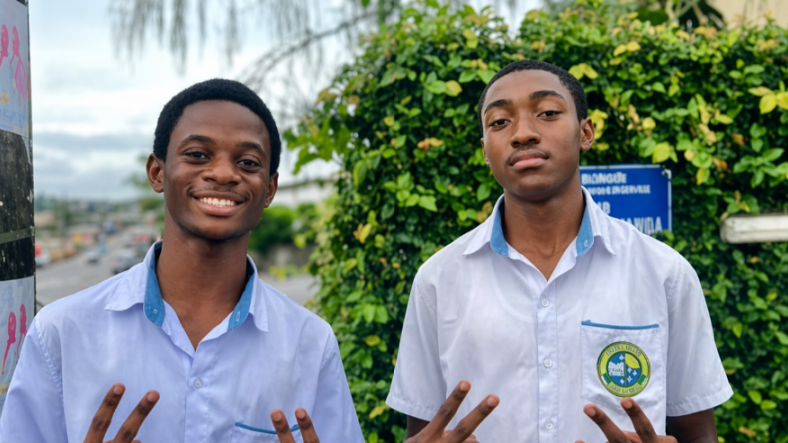 Libreville&nbsp;: un mois après le drame du lycée Fondation Mbelé, l’enquête au point mort, la famille exige la vérité