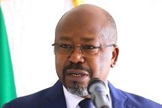 Gabon&nbsp;: Bilie-By-Nze toujours détenu, ses conditions d’incarcération suscitent des interrogations