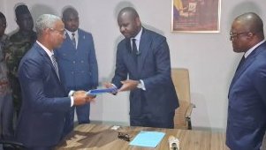 Sports&nbsp;: Paul Kessany officiellement installé à la tête du ministère des Sports