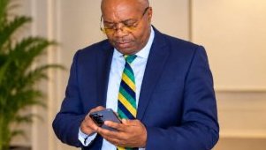La route Ovan–Makokou&nbsp;: derrière les nouveaux maîtres du Gabon, quelques vieilles connaissances