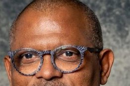 Relation économique Gabon –France : Alain-Claude Kouakoua met les pieds dans le plat