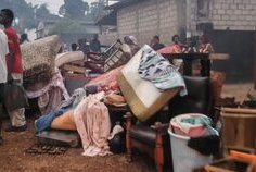 Incendie à Nzeng-Ayong : les sapeurs-pompiers arrivent en retard et sans eau