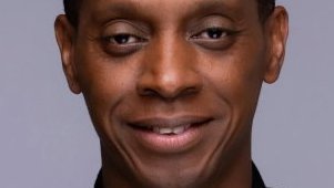 Humiliation diplomatique ? Claudy Siar fustige les dirigeants africains reçus par Trump