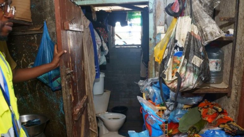 Restaurants insalubres à Libreville : trois établissements fermés après un contrôle surprise